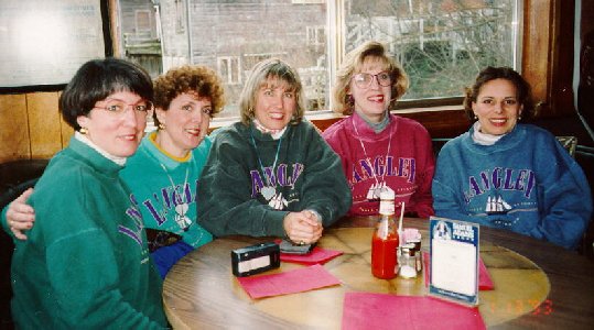 Elna w/ Margie, Eileen, Vicky, and Cindy